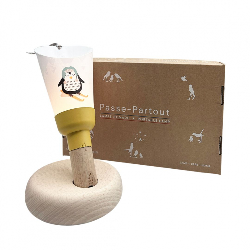 Coffret Lampe enfant Nomade "Passe-Partout", Pingouin à ski ! jaune Miel